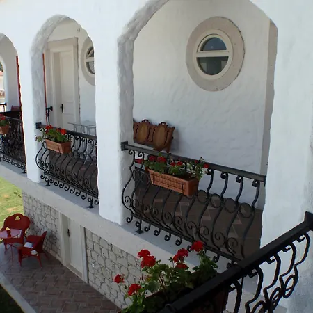 Mercan Koesk Alacati