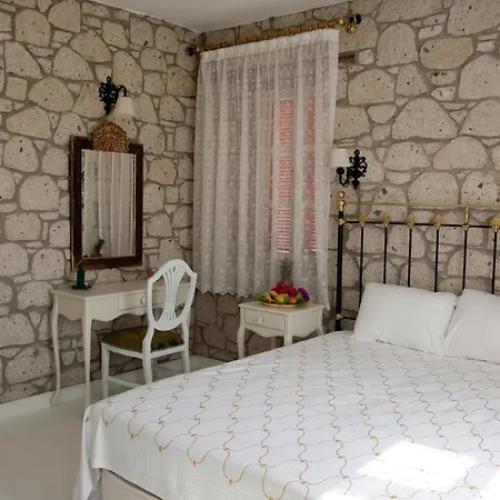 Mercan Koesk * Alaçatı