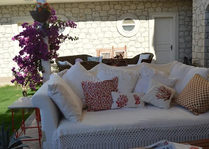 Mercan Koesk 알라카티